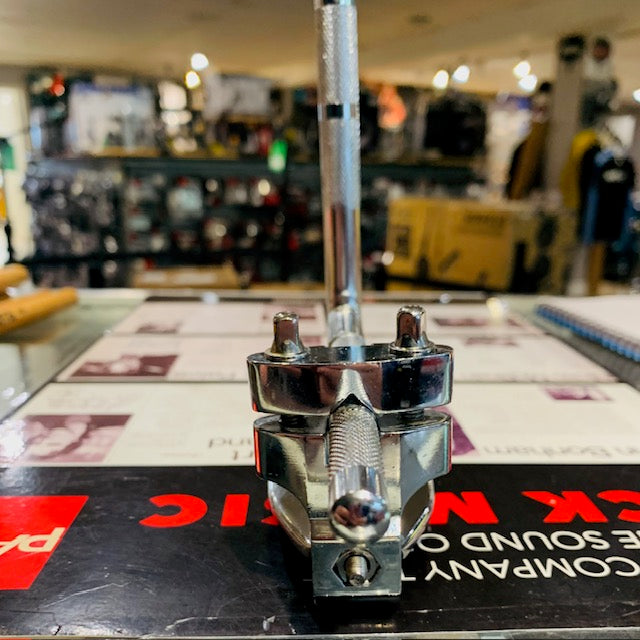 DWSM2141USED1- Used  Claw Hook Clamp w/ Convertible L-Arm