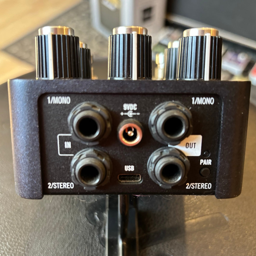 Universial Audio - Starlight Echo Station STEREO Delay w/ Box & User Guide - USED
