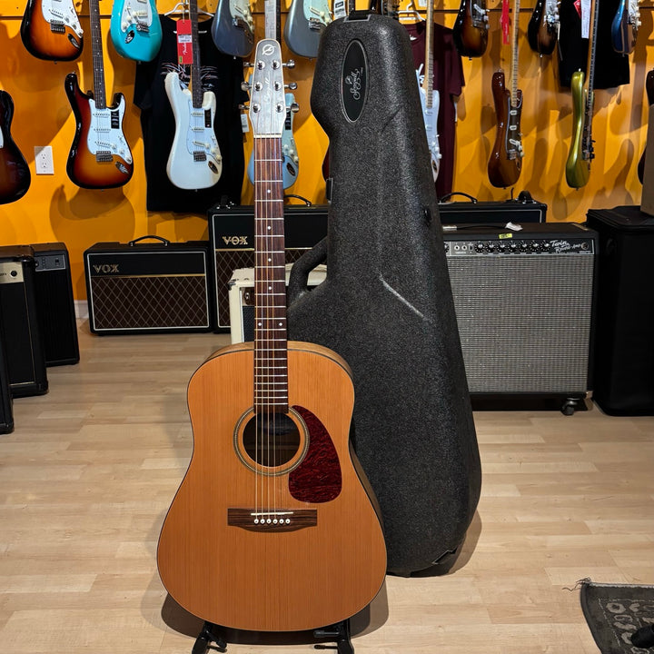 Seagull - S6 Original Cedar w/ TRIC Weatherproof Foam Case (Natural) - USED