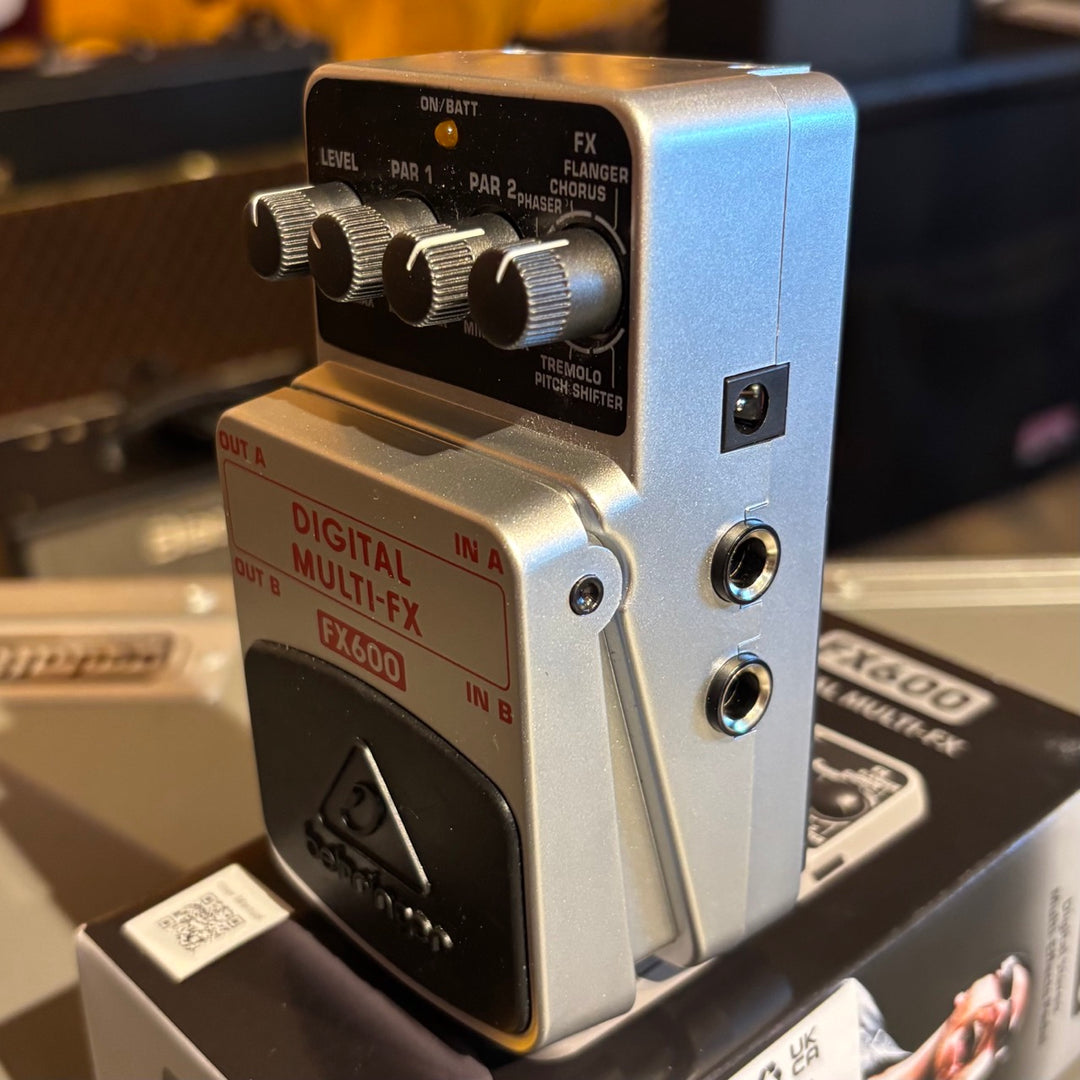 Behringer - FX600 Digital Multi FX Pedal w/ Box - USED