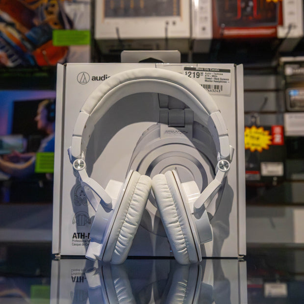 Audio-Technica ATH-M50x Closed-Back Dynamic Monitor Headphones - White (Demo)