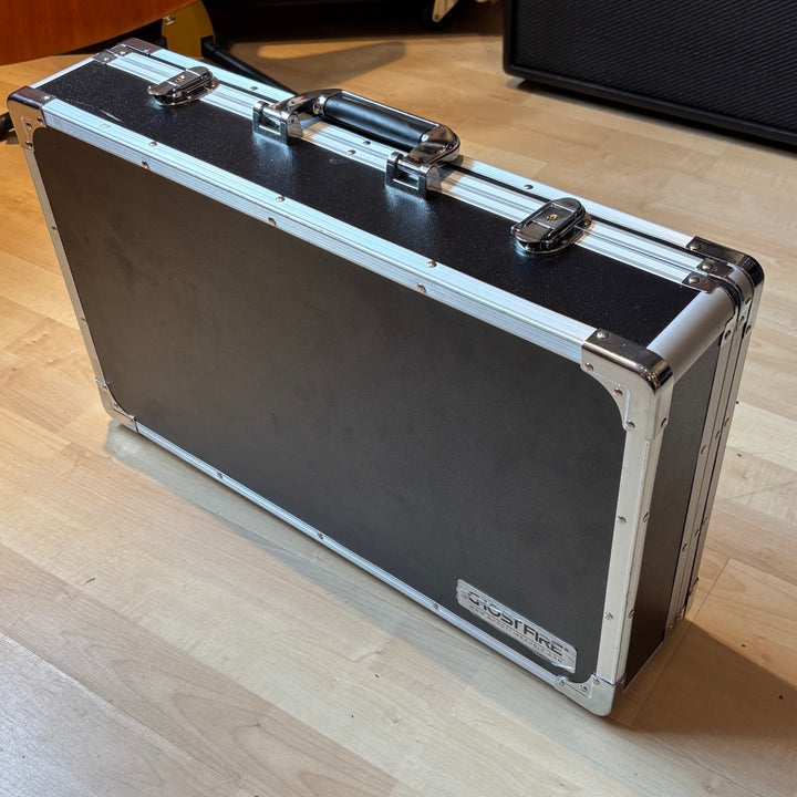 Ghost Fire Audio - Briefcase Pedal Board (13.5"x 22.25"x 5.5" ) - USED