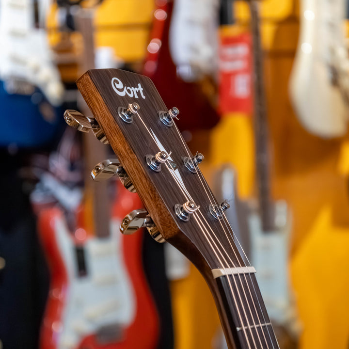 Cort - Earth 70 Solid Top Acoustic  w/ Gig Bag - (2019) - USED