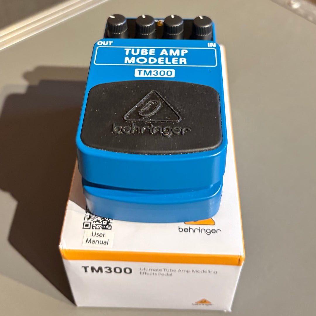 Behringer - TM300 Tube Amp Modeler FX Pedal w/Box - USED