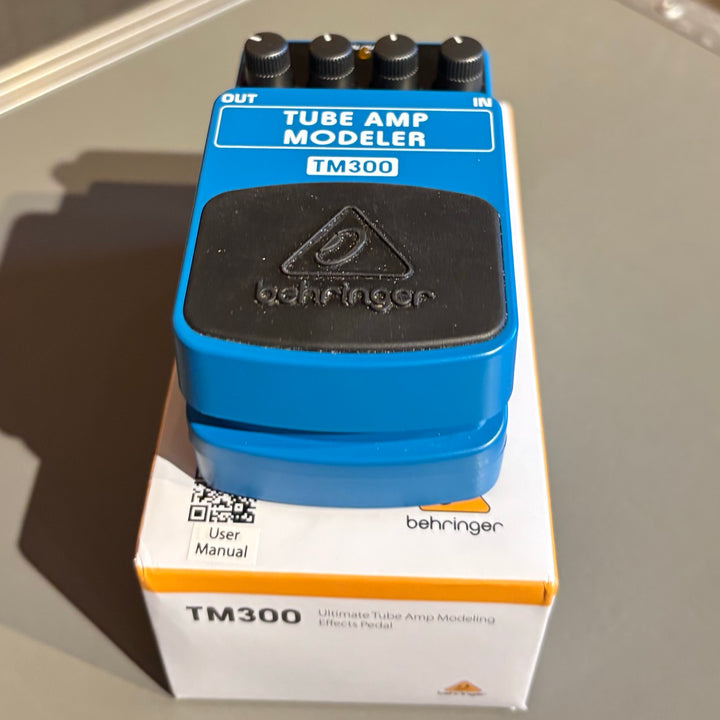Behringer - TM300 Tube Amp Modeler FX Pedal w/Box - USED