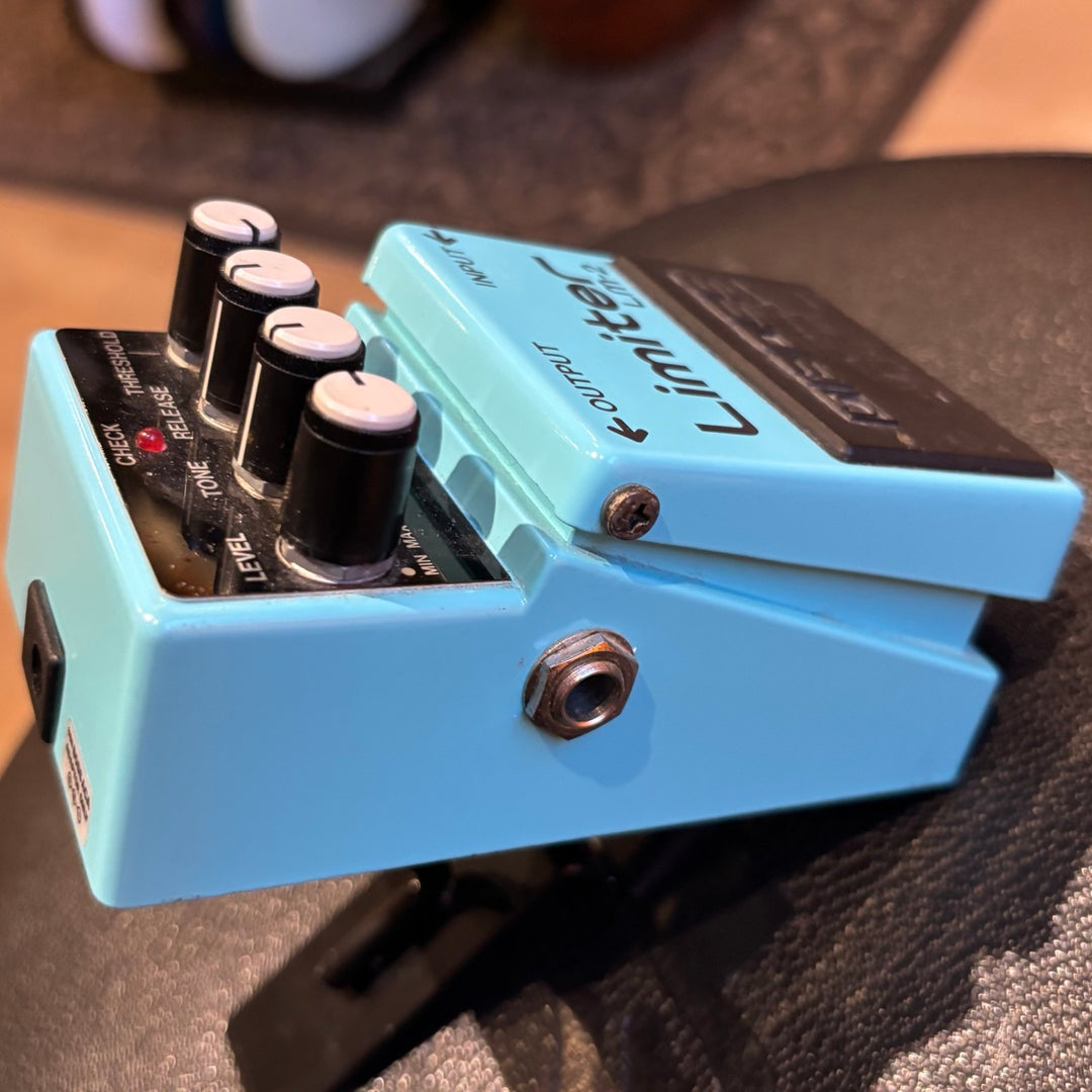 Boss - LM2 Limiter Pedal ( Blue w/Black Label - MIJ 1987) - USED