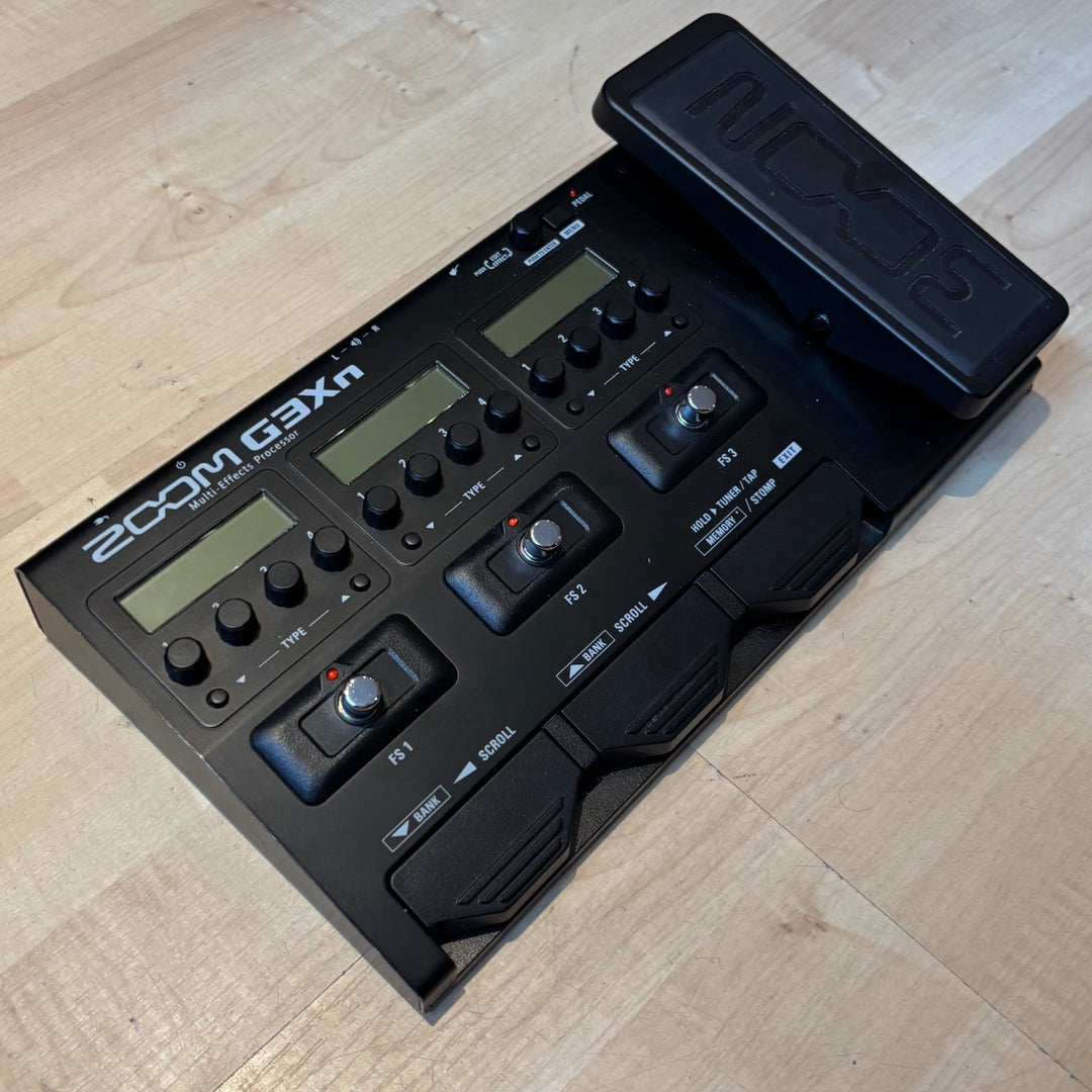 Zoom - G3XN GTR Multi Effects Processor w/ PWR Supply - USED