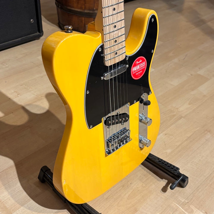 Squier Affinity Series Telecaster Electric Guitar - Butterscotch Blonde (B-Stock ICSL25021742)