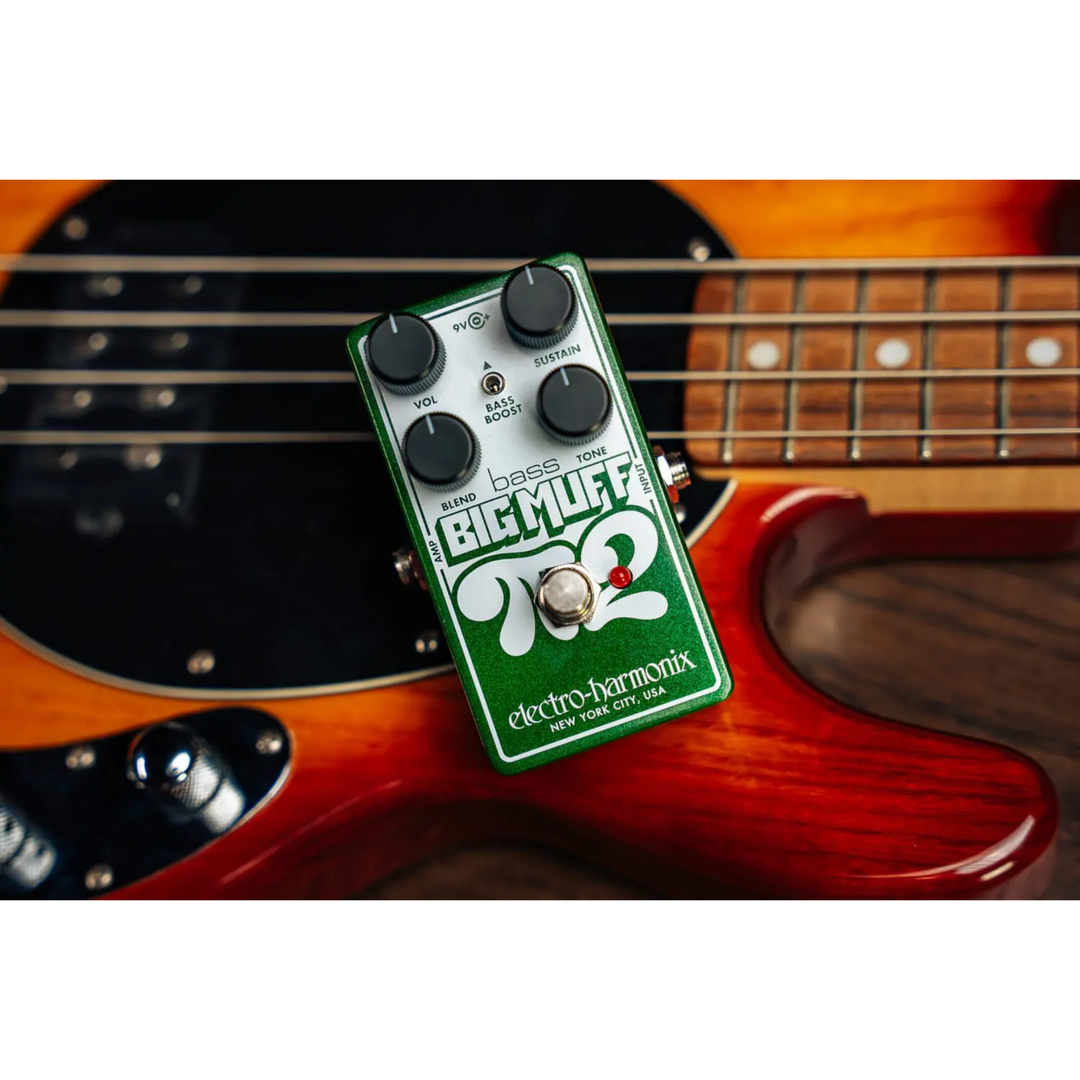 Electro-Harmonix NANO BASS BIG MUFF PI 2 Fuzz Pedal
