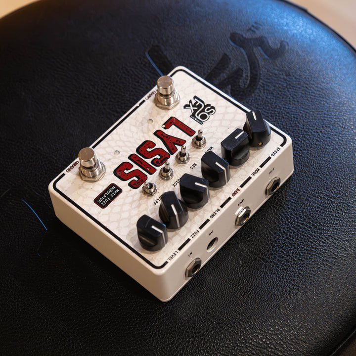 Solid Gold FX - Lysis MKII Polyphonic Octave Fuzz Modulator Pedal - (No Box) - USED