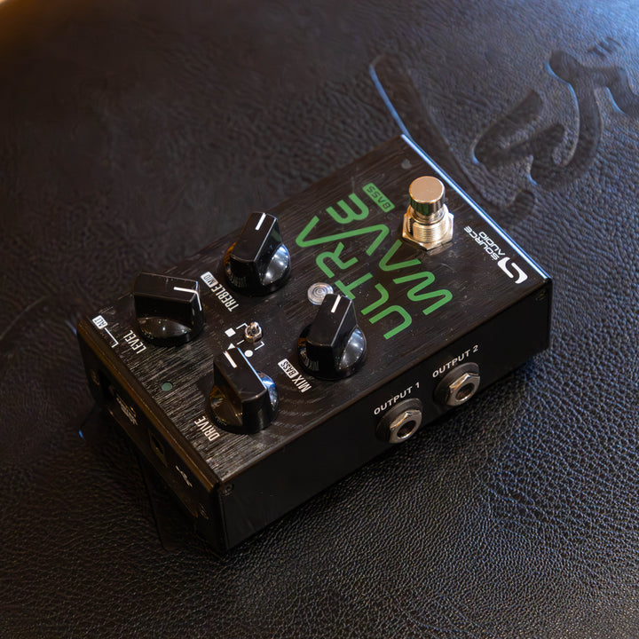 Source Audio - One Series Ultra Wave Multiband Bass Processor w/ Box & Pwr Supply - Used