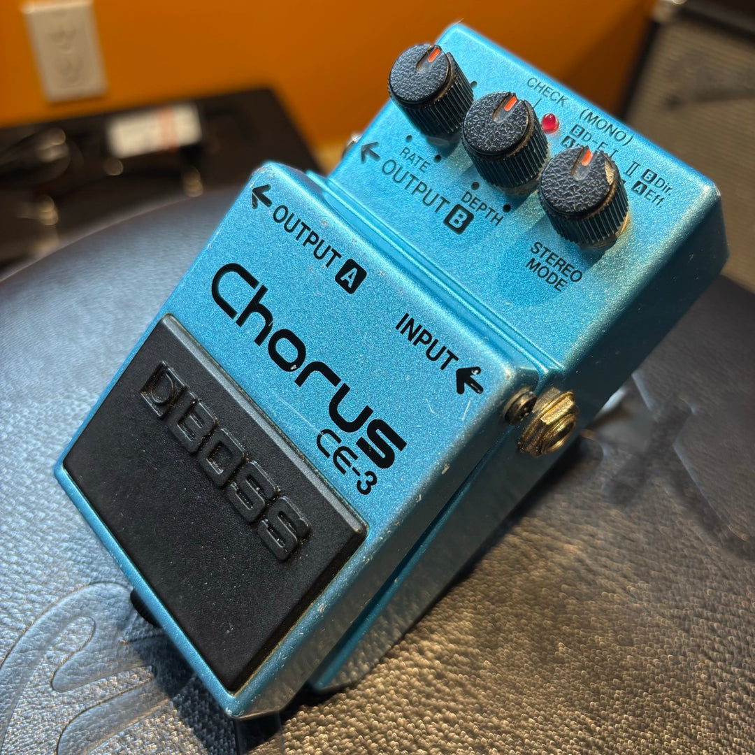 Boss - CE-3 Analog Stereo Chorus Pedal (MIJ - 1987 - No Box) - USED