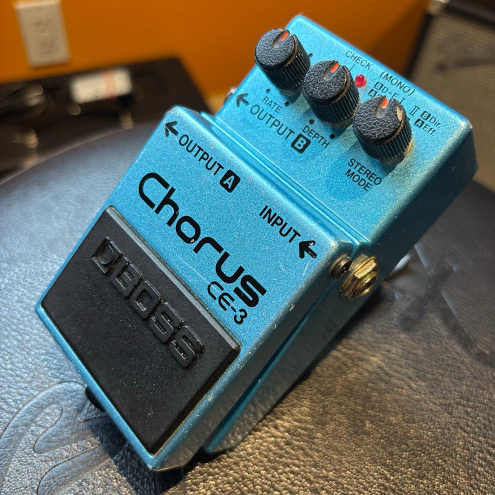Boss - CE-3 Analog Stereo Chorus Pedal (MIJ - 1987 - No Box) - USED