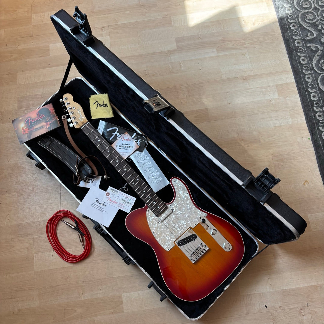 Fender - American DLX Telecaster w/ OHSC & Case Candy ( Sienna Burst - MINT - 2012) - USED