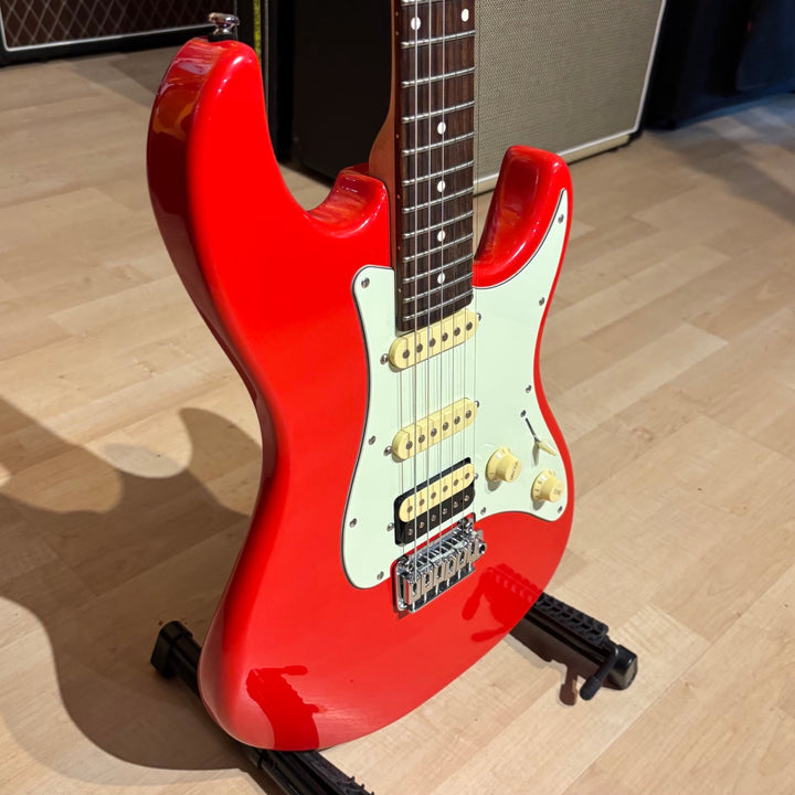 Sire - S3 Rosewood w/ Hard Shell Case (HSS - Dakota Red - 2022) - USED