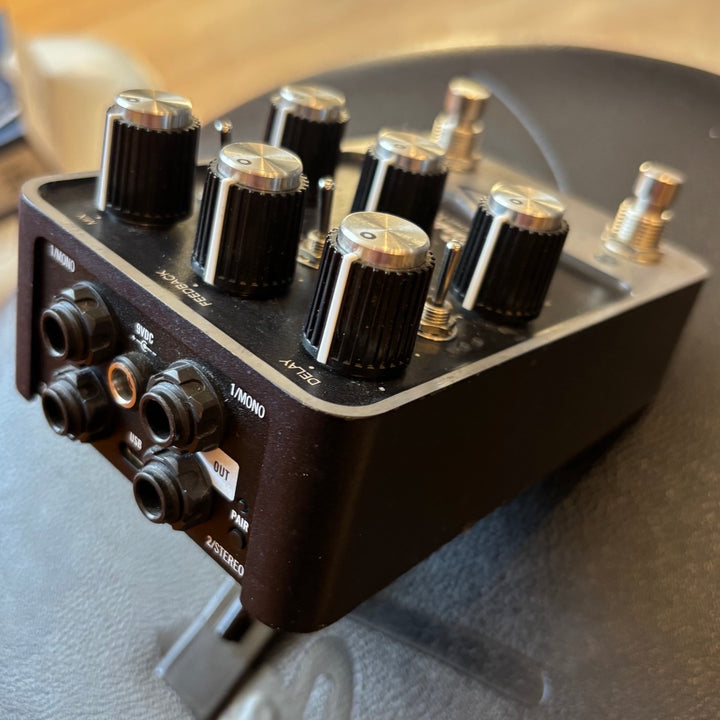 Universial Audio - Starlight Echo Station STEREO Delay w/ Box & User Guide - USED