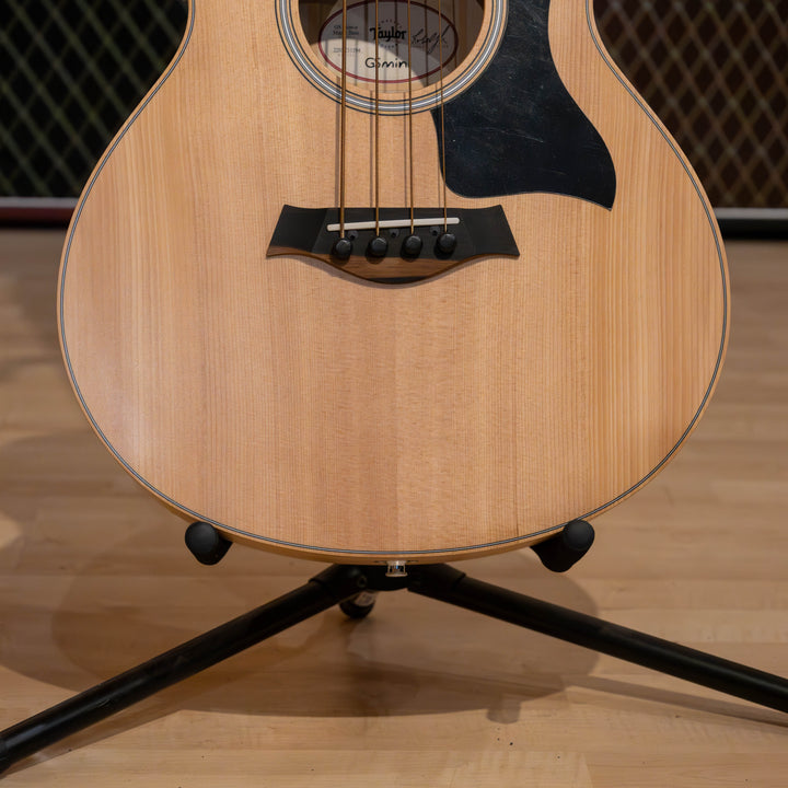 Taylor GS Mini-e Maple 4-String Acoustic Bass Guitar - Sitka Spruce Top