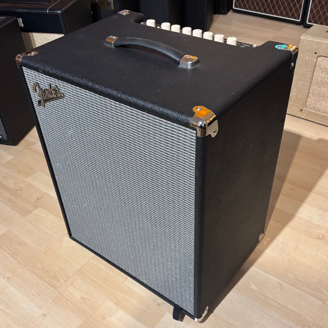Fender - Rumble 800 Black & Silver 800 Watt 2x10" Bass Combo Amplifier w/ Footswitch - USED