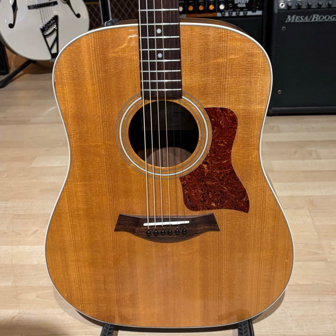 Taylor - 210E Dreadnaught Acoustic - Electric  w/ Taylor Hard Shell Case (Natural-2007) - USED