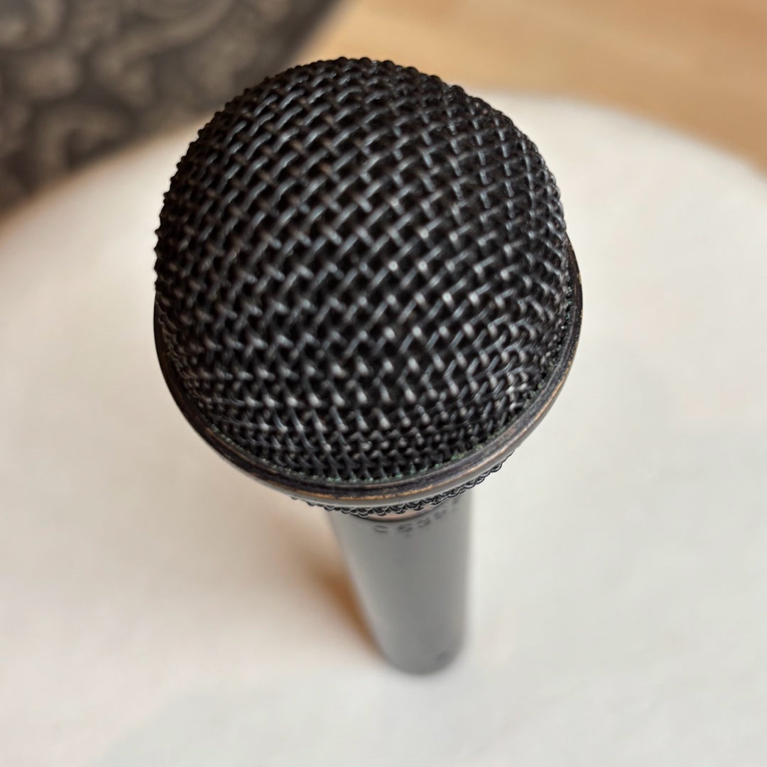 AKG- C535EB Handheld Carioid Condenser Microphone (Black) - USED