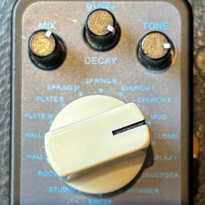 Valeton - Coral Veb II MINI Digital Reverb Pedal w/ Box & User Guide - USED