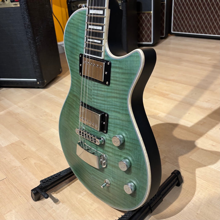 Hagstrom Ultra Max Electric Guitar with Hard Shell Case (Fall Sky Satin) ULMAX-FSK