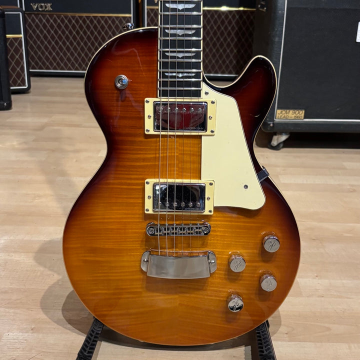 Hagstrom Super Swede MKIII 6-String Electric Guitar with C-51 Hag Deluxe Case (X-tra Special Old Pale)  SUSWEMK3-XSOP