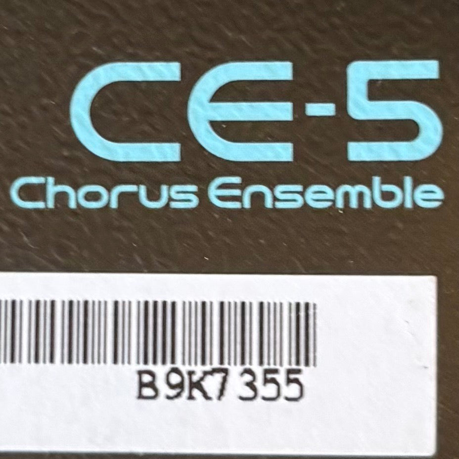 Boss - CE5  Chorus Ensemble Pedal w/ Box & User Guide (Mint-2019) - USED