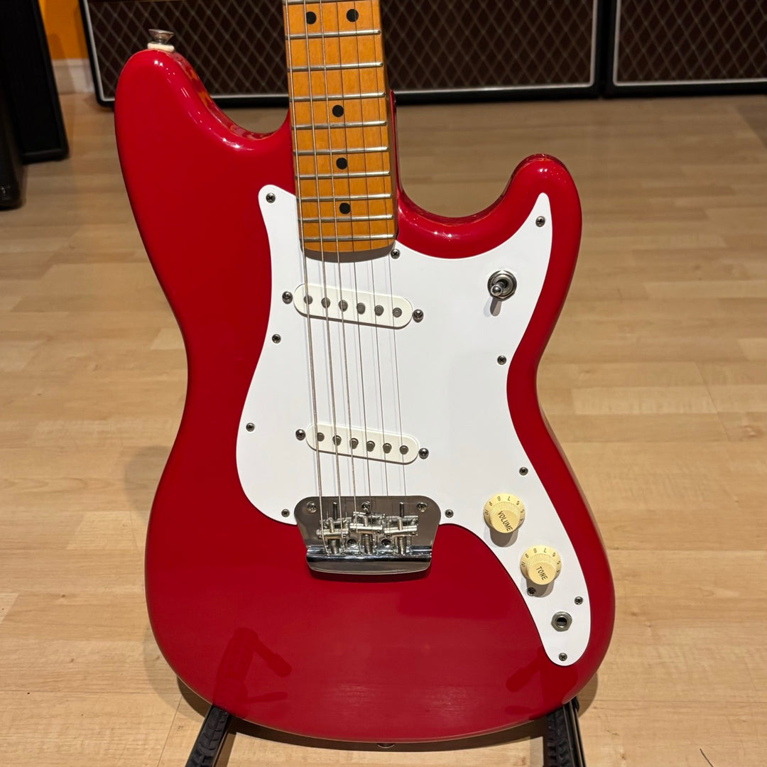Fender - MIM Traditional Duo Sonic w/ Gig Bag (Torino Red-Maple Neck-2000) - USED