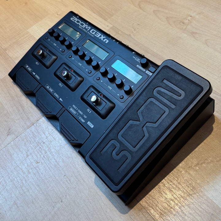 Zoom - G3XN GTR Multi Effects Processor w/ PWR Supply - USED