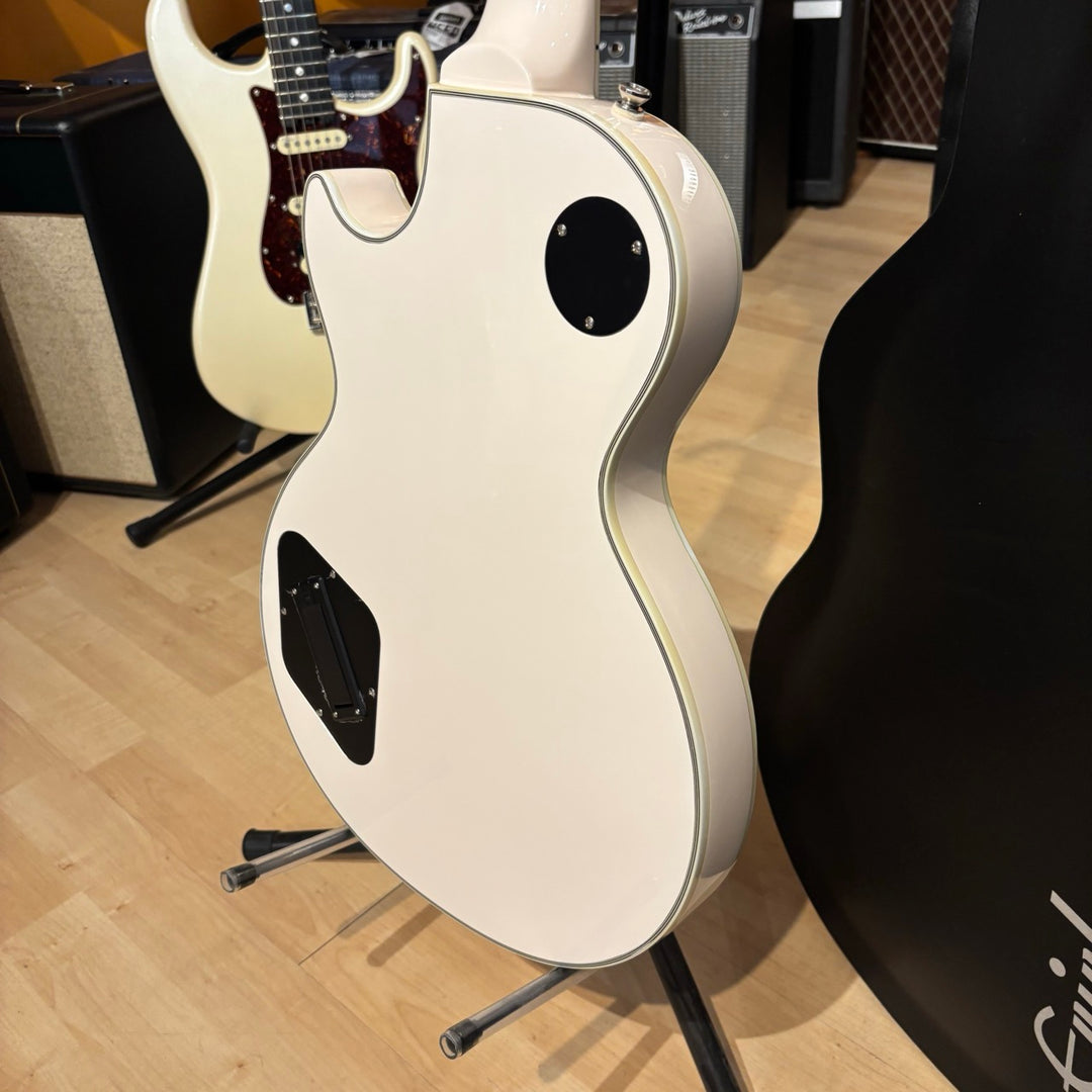 Epiphone - "Jerry Cantrell" LP Custom w/ Prophecy Outfit & OHSC w/ Candy (Polar White 2021) - USED