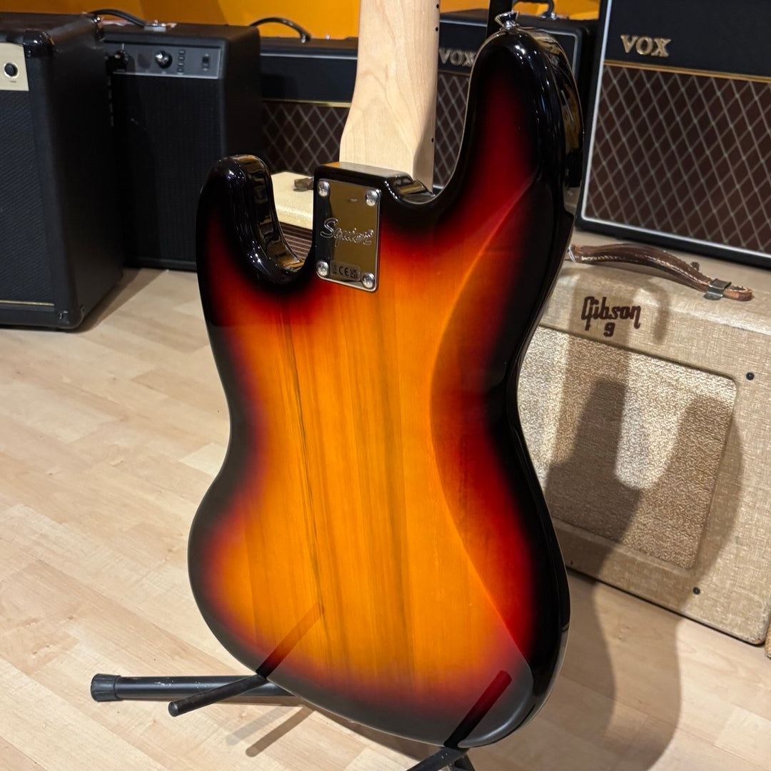 Squier - Paranormal Jazz Bass Sunburst- Maple w/ Rouge Valley Gig Bag (2022) - USED