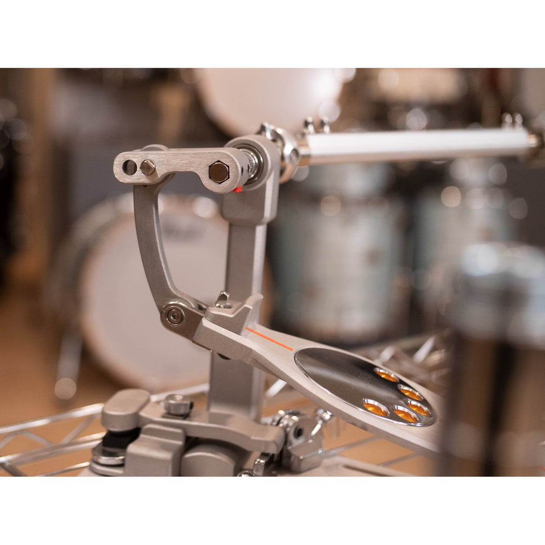 Pearl P-3002D Eliminator Demon Drive Twin Pedal, w/Case