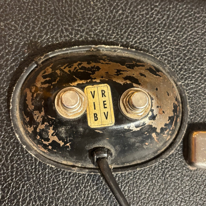 VINTAGE Fender - Drip Edge Super Reverb Silver Face w/ Foot Switch (1969) - USED