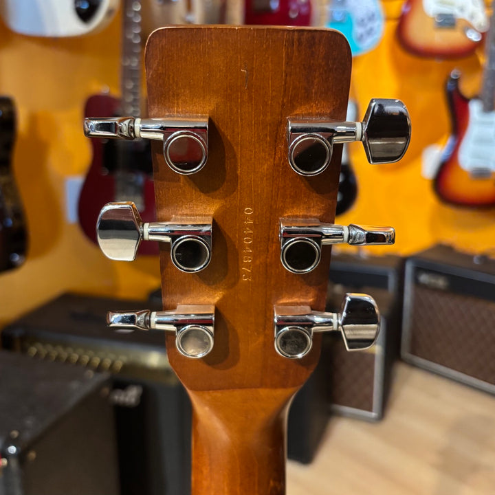 Art & Lutherie - Cedar Acoustic - Electric Natural w/ Gig Bag (Natural Satin-2004) - USED