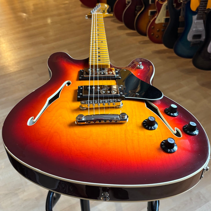 Fender - Modern Player Starcaster 3 Tone Sunburst - Maple ( No Case Or Bag) - USED