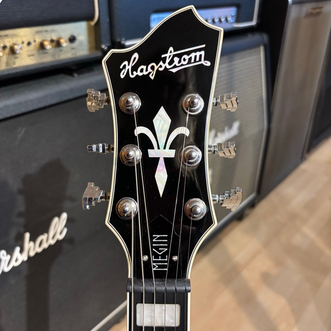 Hagstrom Megin Double Cutaway Electric Guitar with Hard Shell Case (Creme) MEGIN-CRE