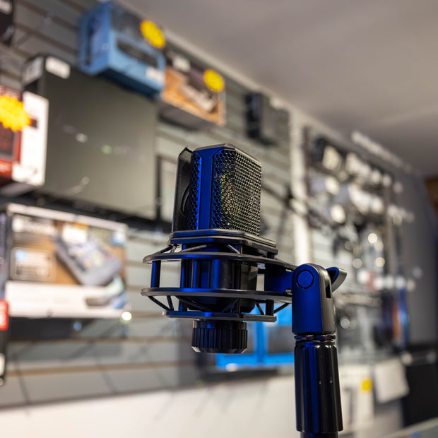 Lewitt LCT 440 PURE 1" True Condenser Studio Microphone (Demo)