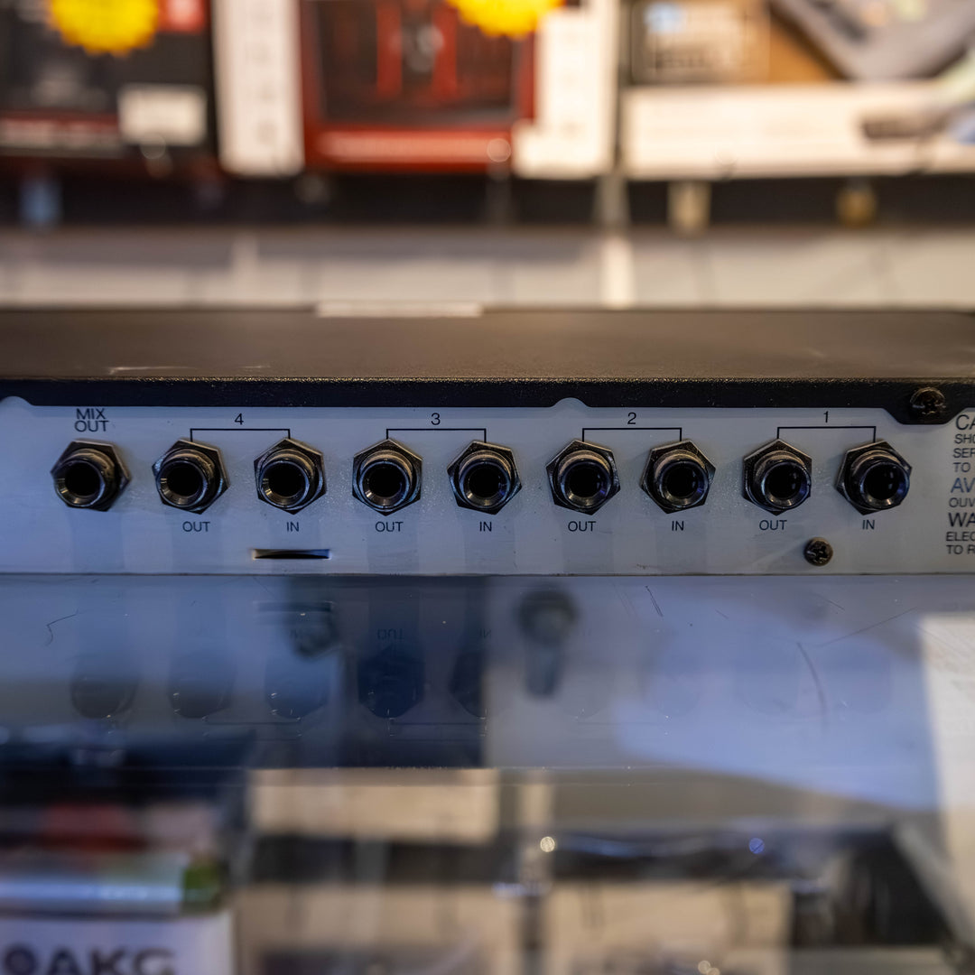 Korg - "DT-1 PRO" Rack Mountable Digital Tuner - USED