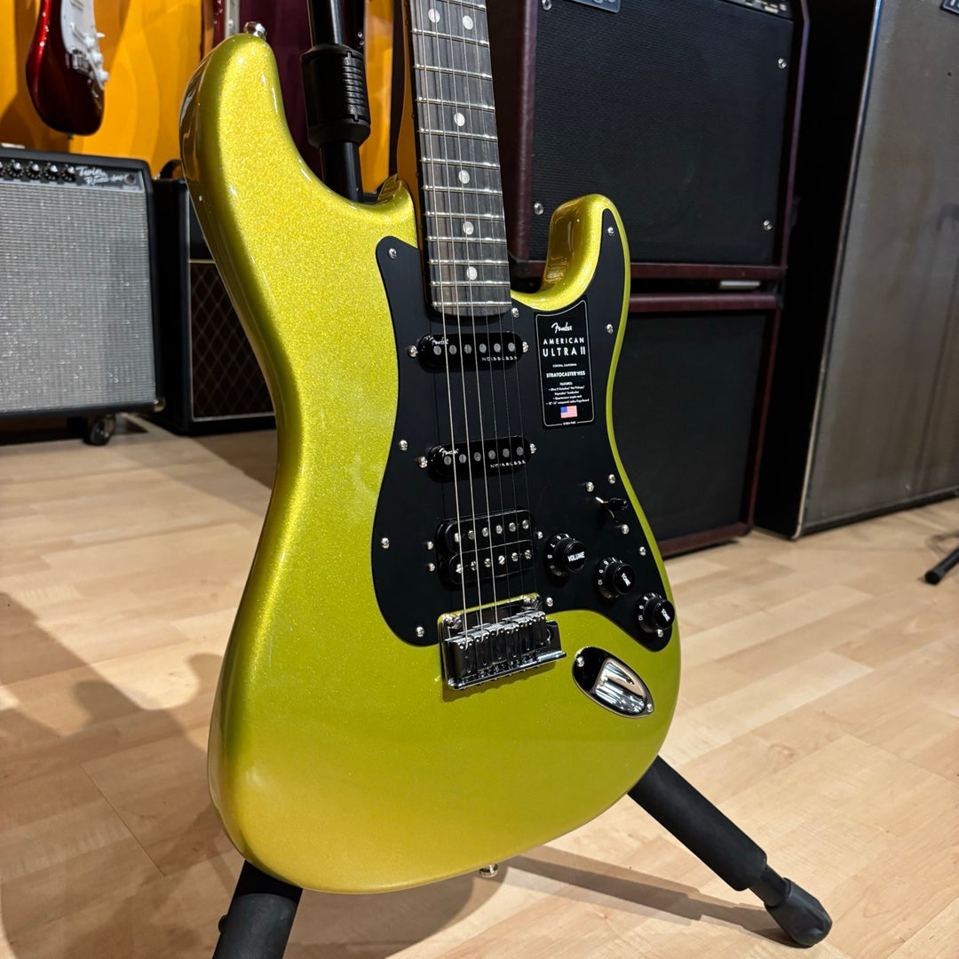 Fender Limited Edition American Ultra II Stratocaster HSS (Solar Flare)