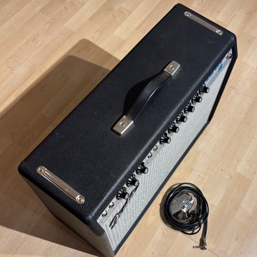 Fender - '68 Reissue Deluxe Reverb Amplifier (22 Watt-Silverface - 2020) - USED