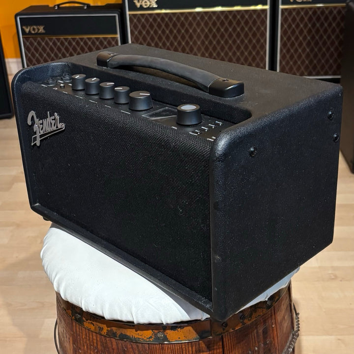 Fender - LT40S 40 Watt Modeling Guitar Amplifier (Black - 2025) - USED