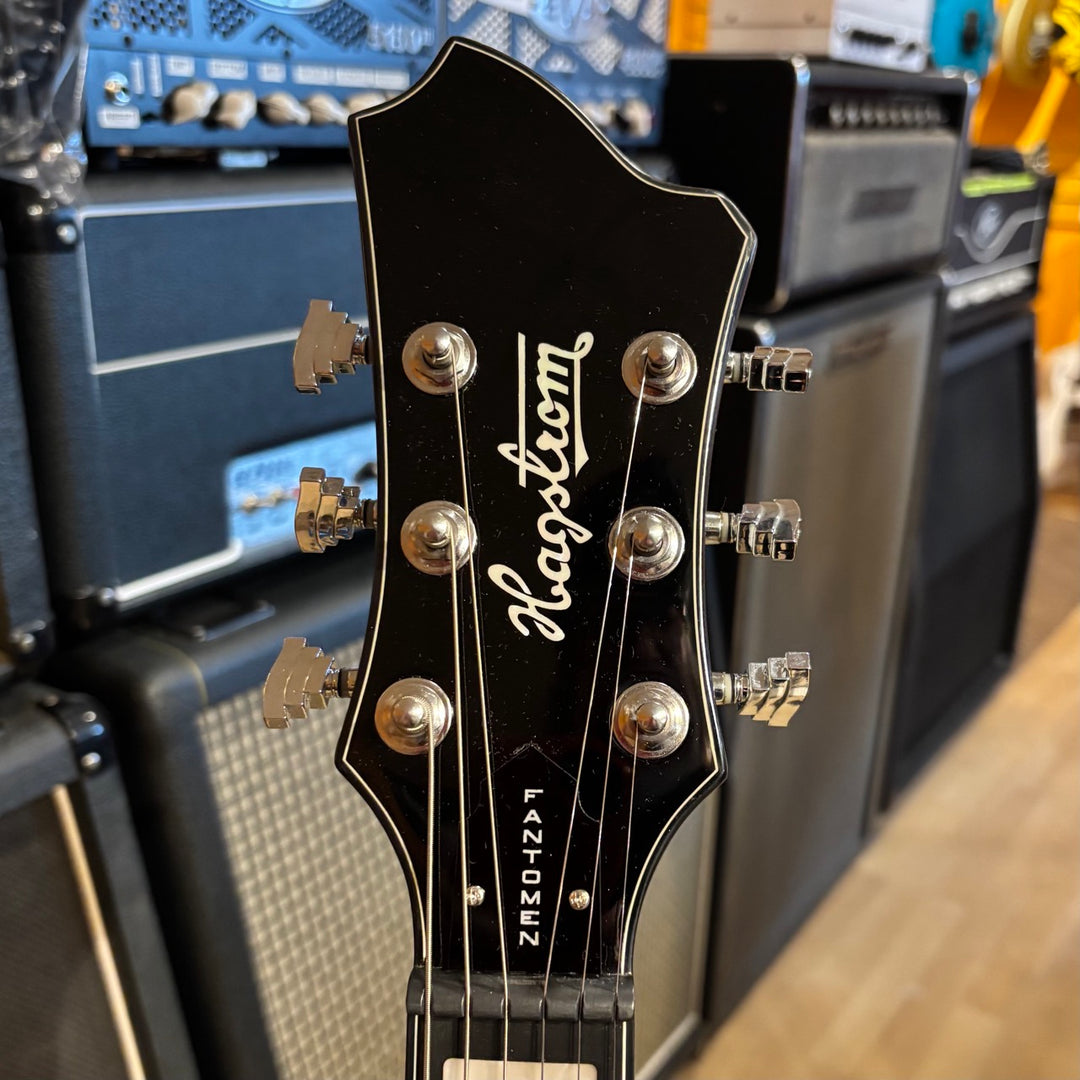 Hagstrom  Fantomen Electric Guitar with Hard Shell Case (White Gloss) FANT-WHT