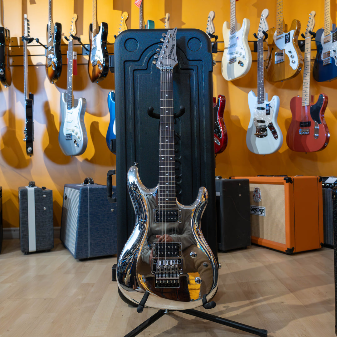 Ibanez Joe Satriani Signature (Chrome) JS3CR Electric Guitar (Demo)