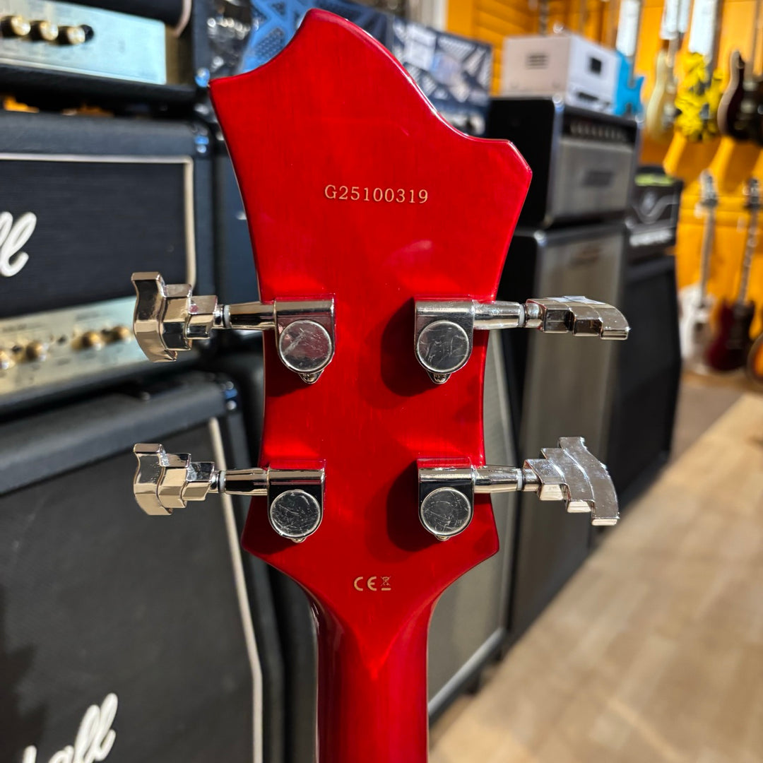 Hagstrom SWEB-WCT Swede Bass with Hagstrom Hard Shell Case (Wild Cherry Transparent)