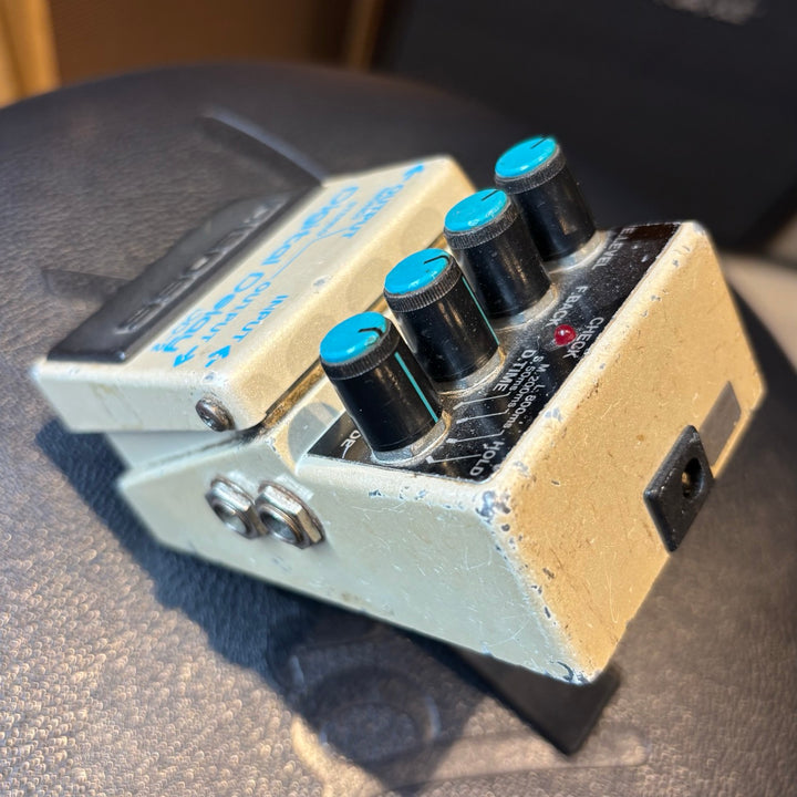 VINTAGE Boss DD-2 Digital Delay (V1 - Blue Label - MIJ 1984) - USED