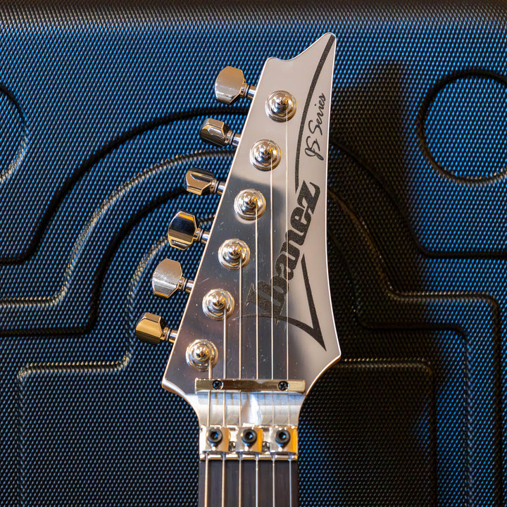 Ibanez Joe Satriani Signature (Chrome) JS3CR Electric Guitar (Demo)