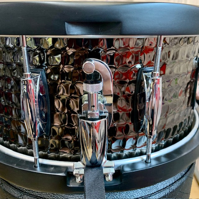 Gretsch S1-6514WH-BSH  6.5x14 Hammered Black Steel Wood Hoop Snare Drum