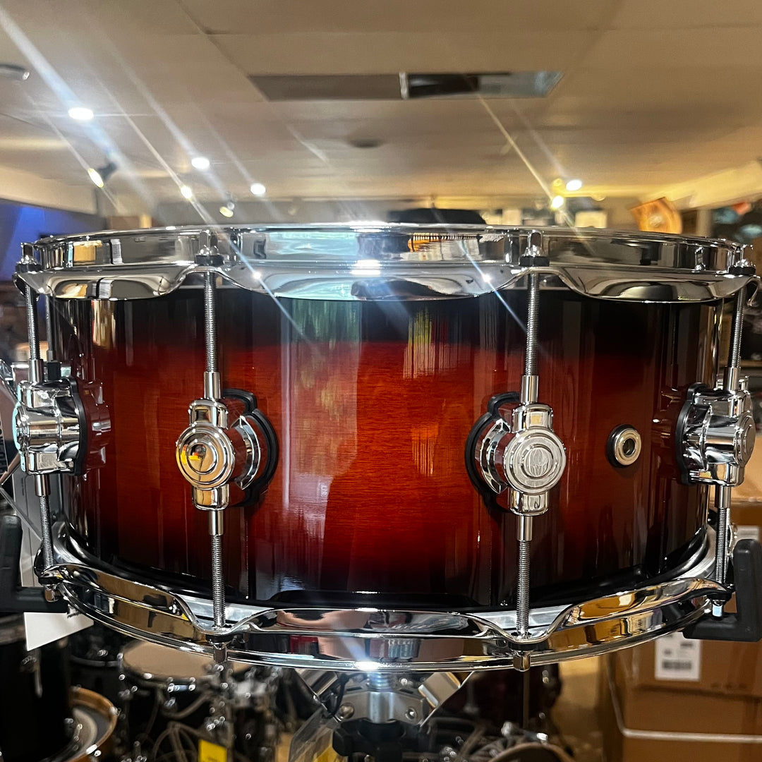 DW- DDLG0614SSTB - DW DESIGN SERIES SNARE DRUM - 6X 14-inch - Tobacco Burst