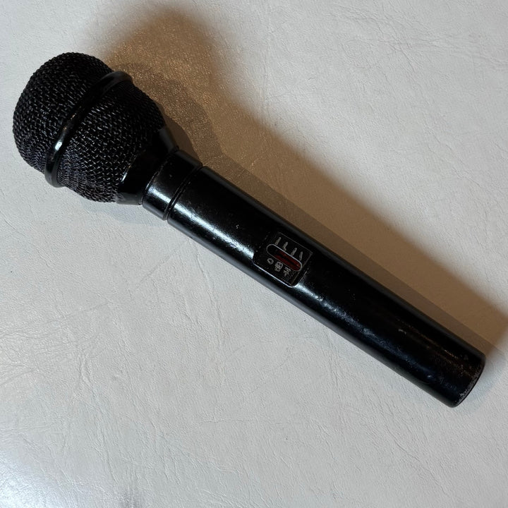 AKG- C535EB Handheld Carioid Condenser Microphone (Black) - USED
